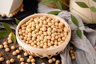 今天我们怎样看待春节优秀作文500字_谈谈你对当前春节的看法 论文