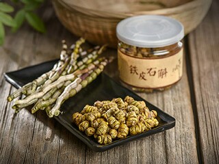 情人之间的短信爱意名言（对情人表达爱意的留言）